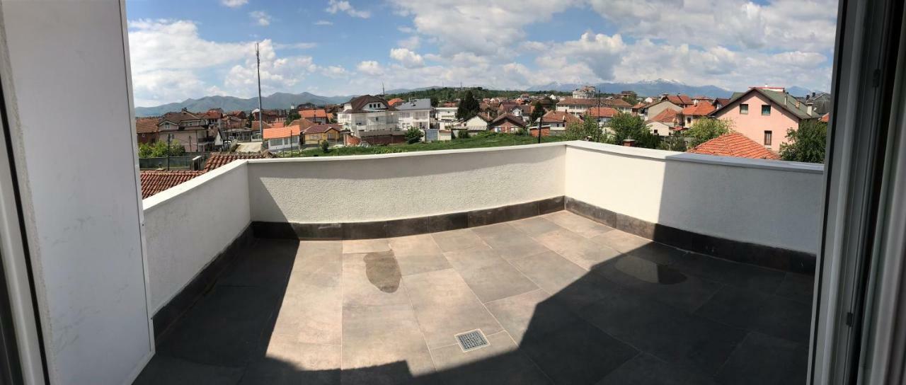 Apollonia Hotel Gjakova Bagian luar foto